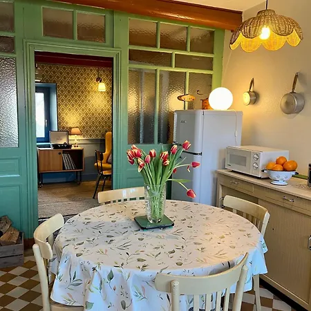 La Holiday home *
